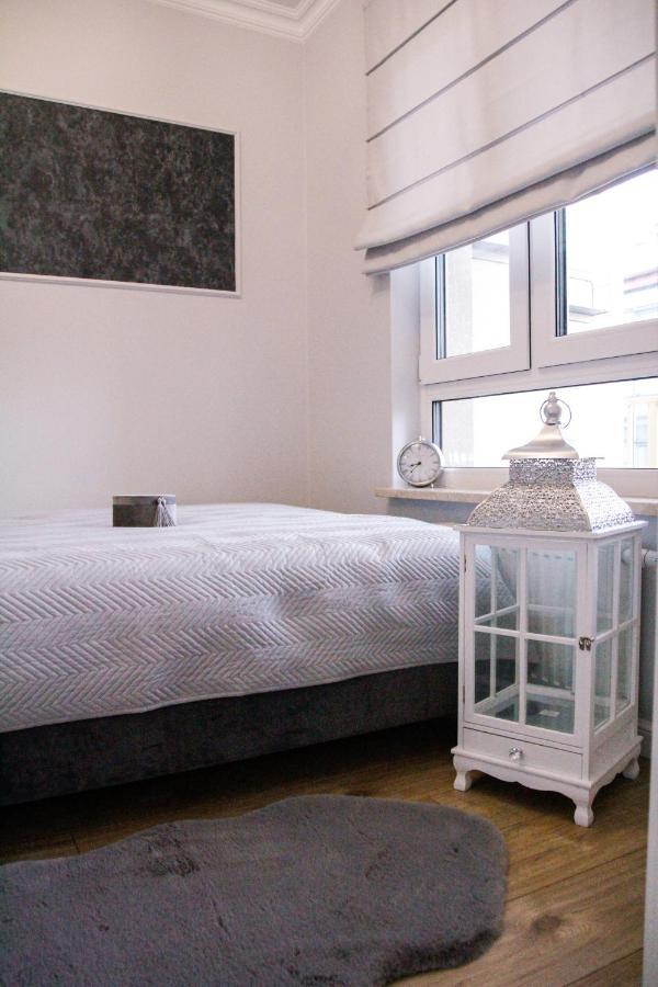 Apartament W Centrum-Garaz Келце Екстериор снимка